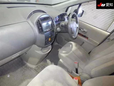 Nissan Lafesta