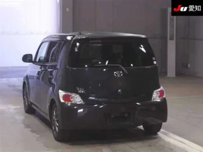 Toyota bB