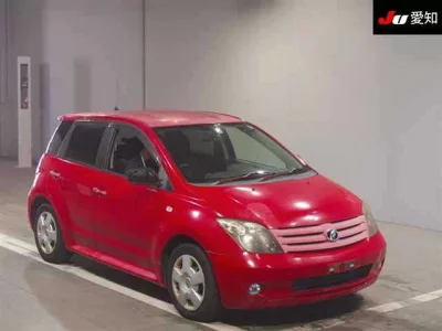Toyota IST