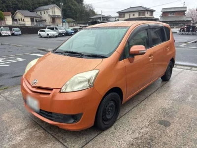 Toyota Passo Sette