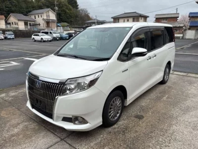 Toyota Esquire