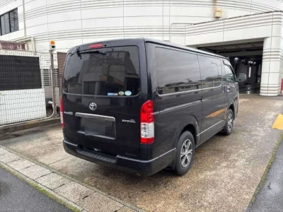 Toyota RegiusAce