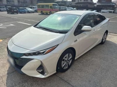 Toyota PRIUS PHV