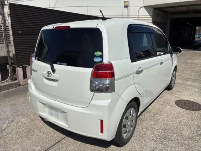 Toyota Spade