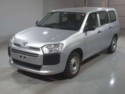 Toyota SUCCEED