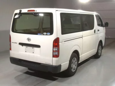 Toyota RegiusAce
