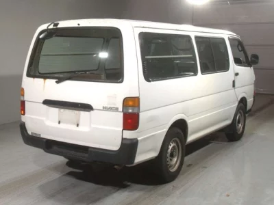 Toyota HiAce Van