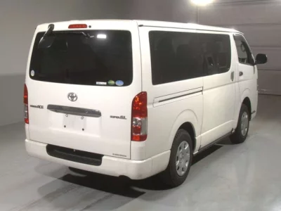Toyota RegiusAce