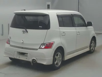 Toyota bB