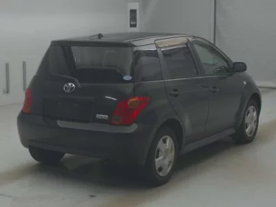 Toyota Ist