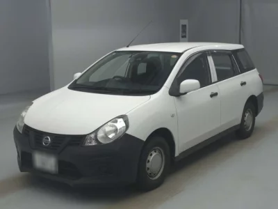 Nissan AD