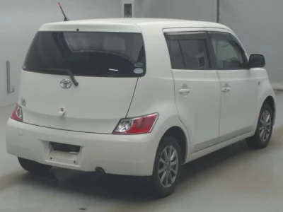 Toyota bB