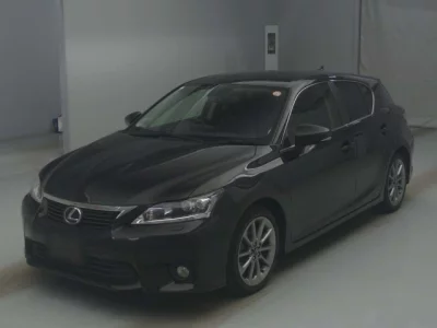 Lexus CT200h