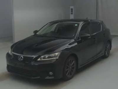 Lexus CT200h
