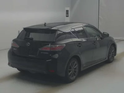 Lexus CT200h