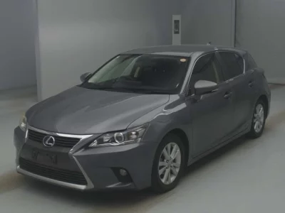 Lexus CT200h