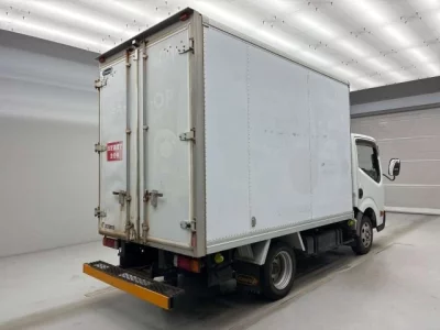 Nissan ATLAS
