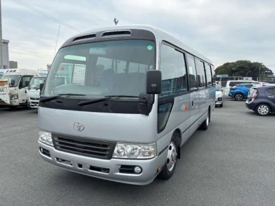 Toyota COASTER