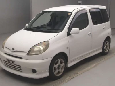 Toyota Funcargo