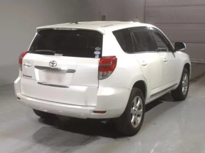 Toyota Vanguard