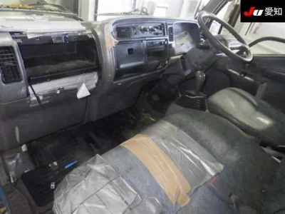 Mitsubishi Fuso Canter