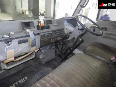 Mitsubishi Fuso Canter