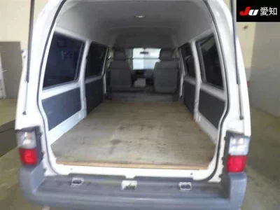 Mazda Bongo Van