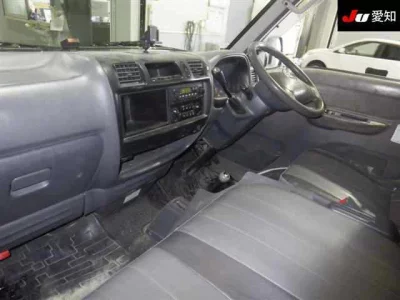 Mazda Bongo Van