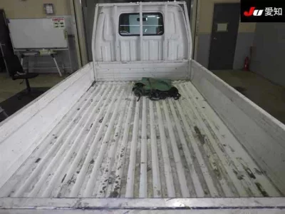 Mitsubishi Delica Truck
