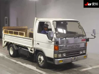 Mazda Titan