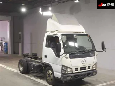 Mazda Titan