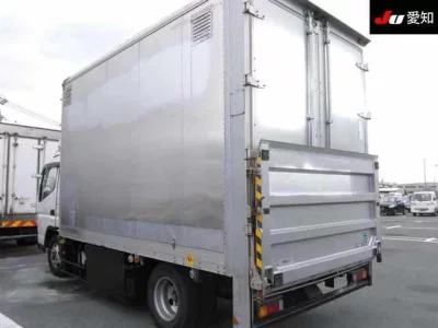 Mitsubishi Fuso Canter