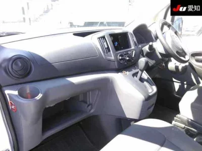 Mitsubishi DELICA