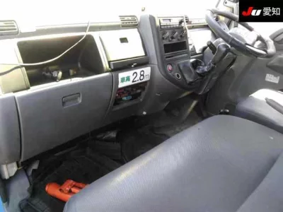 Mitsubishi Fuso Canter