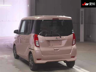 Mitsubishi eK X Space