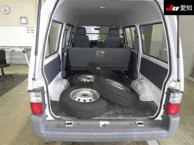 Mazda Bongo Van