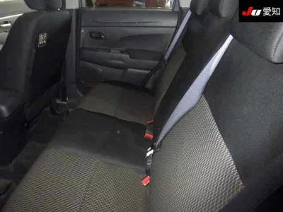 Mitsubishi RVR