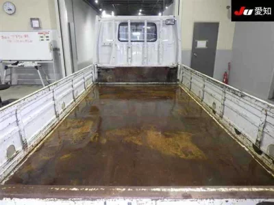 Mazda Titan