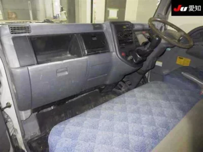 Mitsubishi Fuso Canter