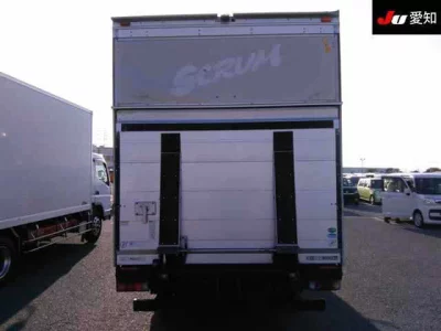 Mitsubishi Fuso Canter