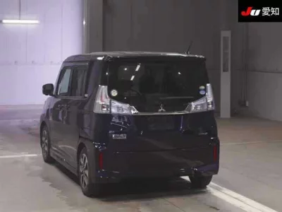 Mitsubishi Delica D:2