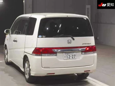 Honda STEP WAGON