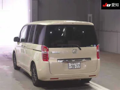 Honda STEP WAGON