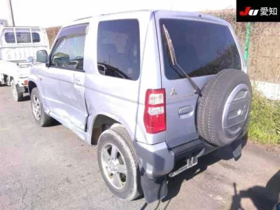 Mitsubishi PAJERO MINI