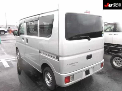 Mitsubishi MINICAB VAN