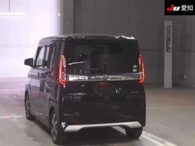 Mitsubishi eK X Space