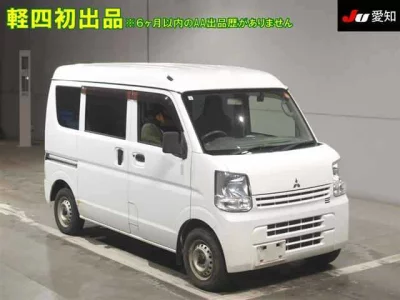 Mitsubishi Minicab Van
