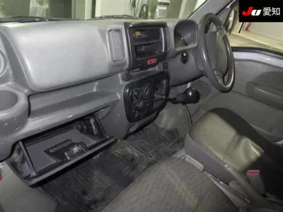 Mitsubishi Minicab Van