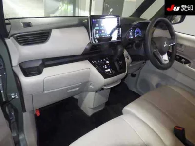 Mitsubishi EK X SPACE