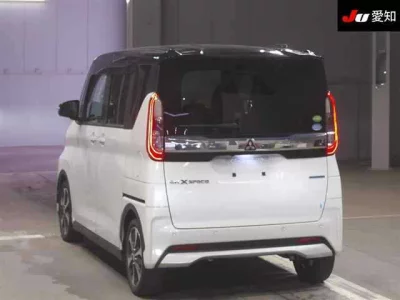 Mitsubishi eK X Space